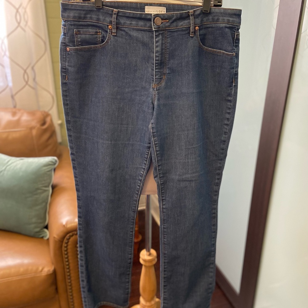 LOFT Curvy Straight Jeans (I)